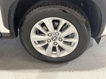 TOYOTA YARIS CROSS 1.5 VVT-h Icon SUV 5dr Petrol Hybrid E-CVT Euro 6 (s/s) (116 ps)