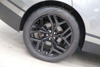 LAND ROVER RANGE ROVER VELAR 3.0 Si6 V6 HSE SUV 5dr Petrol Auto 4WD Euro 6 (s/s) (380 ps)