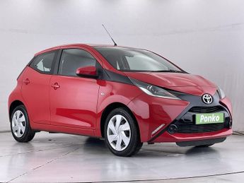 Toyota AYGO 1.0 VVT-i x-play Hatchback 5dr Petrol Manual Euro 6 (68 ps)