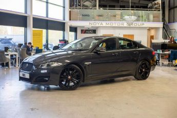 Jaguar XF 2.2d R-Sport Black Saloon 4dr Diesel Auto Euro 5 (s/s) (200 ps)