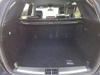 MERCEDES-BENZ M-CLASS 3.0 ML300 CDI V6 BlueEfficiency Grand Edition SUV 5dr Diesel G-T