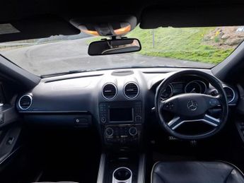 MERCEDES-BENZ M-CLASS 3.0 ML300 CDI V6 BlueEfficiency Grand Edition SUV 5dr Diesel G-T