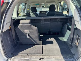 CITROEN GRAND C4 PICASSO 1.6 HDi VTR+ MPV 5dr Diesel EGS6 Euro 5 (110 ps)