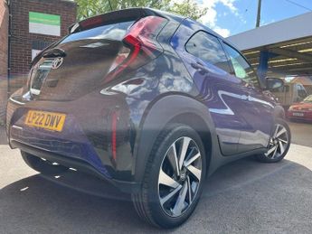 TOYOTA AYGO X 1.0 VVT-i Edge Hatchback 5dr Petrol x-shift Euro 6 (s/s) (72 ps)