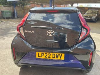 TOYOTA AYGO X 1.0 VVT-i Edge Hatchback 5dr Petrol x-shift Euro 6 (s/s) (72 ps)