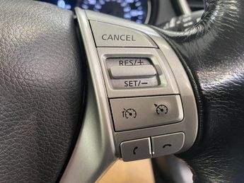 NISSAN X-TRAIL 1.6 dCi n-tec SUV 5dr Diesel XTRON Euro 5 (s/s) (130 ps)