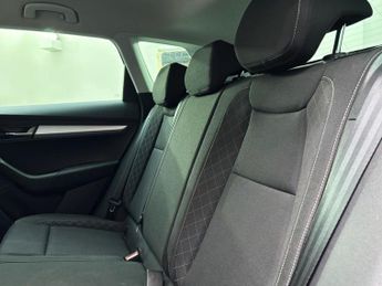 SKODA KAROQ 1.0 TSI SE SUV 5dr Petrol DSG Euro 6 (s/s) (115 ps)