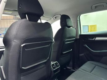 SKODA KAROQ 1.0 TSI SE SUV 5dr Petrol DSG Euro 6 (s/s) (115 ps)