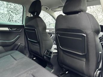 SKODA KAROQ 1.0 TSI SE SUV 5dr Petrol DSG Euro 6 (s/s) (115 ps)