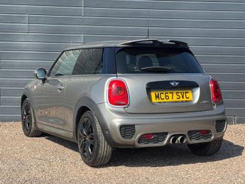MINI HATCH 2.0 John Cooper Works Hatchback 3dr Petrol Auto 8 Spd Euro 6 (s/