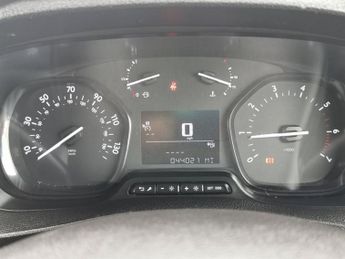 CITROEN DISPATCH 2.0 BlueHDi 1400 Enterprise XL Panel Van 6dr Diesel Manual FWD 3