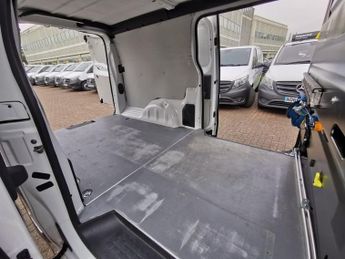 VAUXHALL VIVARO 2.0 Turbo D 3100 Sportive Panel Van 5dr Diesel Manual L2 H1 Euro