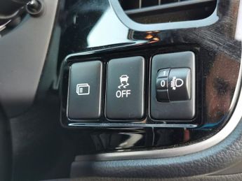 MITSUBISHI OUTLANDER 2.4h TwinMotor 13.8kWh Reflex Plus SUV 5dr Petrol Plug-in Hybrid