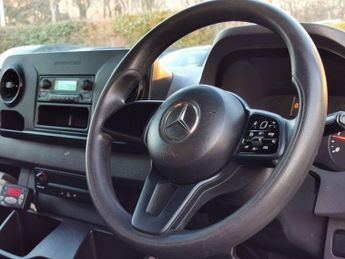 MERCEDES-BENZ SPRINTER 2.1 314 CDI Chassis Cab 2dr Diesel Manual RWD L2 Euro 6 (143 ps)