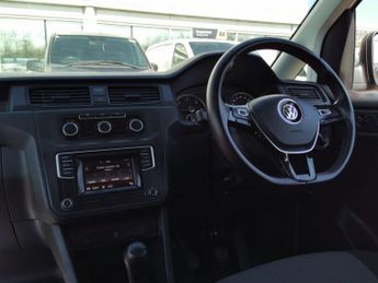 VOLKSWAGEN CADDY MAXI 2.0 TDi C20 Maxi Combi Van 5dr Diesel Manual FWD (Window) (128 g
