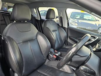 PEUGEOT 2008 1.6 VTi Feline SUV 5dr Petrol Manual Euro 5 (Mistral) (120 ps)