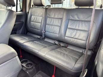 VOLKSWAGEN AMAROK 2.0 BiTDI BlueMotion Tech Highline Pickup Double Cab 4dr Diesel 