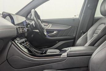 MERCEDES-BENZ EQC EQC 400 80kWh AMG Line (Premium Plus) SUV 5dr Electric Auto 4MAT