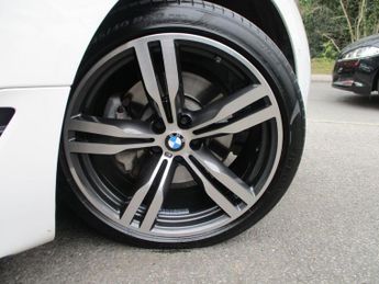 BMW 6 SERIES GRAN TURISMO 2.0 620d M Sport GT 5dr Diesel Auto Euro 6 (s/s) (190 ps)