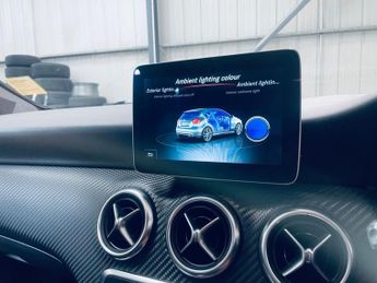 MERCEDES-BENZ A-CLASS 2.1 A200d AMG Line (Premium) Hatchback 5dr Diesel 7G-DCT Euro 6 
