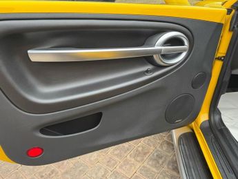 CHEVROLET SSR 6.0 V8 LS2 Auto 