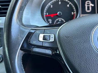 VOLKSWAGEN GOLF 2.0 TDI BlueMotion Tech Match Edition Hatchback 5dr Diesel DSG E
