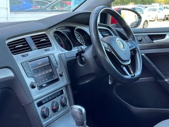 VOLKSWAGEN GOLF 2.0 TDI BlueMotion Tech Match Edition Hatchback 5dr Diesel DSG E