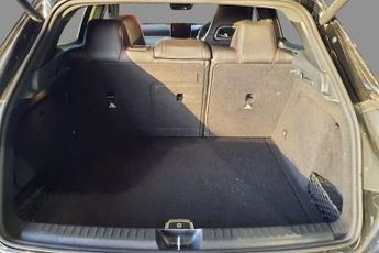 MERCEDES-BENZ GLA-CLASS 2.1 GLA200d AMG Line 7G-DCT (136ps)