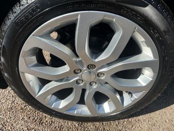 LAND ROVER RANGE ROVER EVOQUE 2.2 SD4 Dynamic SUV 5dr Diesel Auto 4WD Euro 5 (s/s) (190 ps)