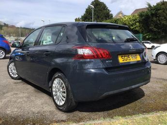 PEUGEOT 308 1.2 PureTech Access Hatchback 5dr Petrol Manual Euro 5 (82 ps)