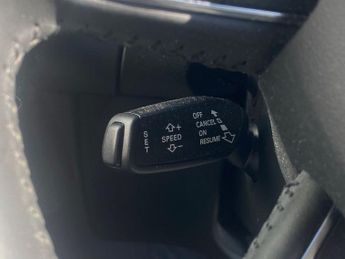 AUDI A4 2.0 TDI SE Saloon 4dr Diesel Multitronic Euro 5 (s/s) (143 ps)
