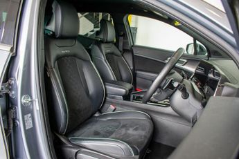 KIA SPORTAGE 1.6 h T-GDi GT-Line SUV 5dr Petrol Hybrid Auto Euro 6 (s/s) (226