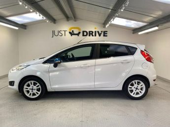 FORD FIESTA 1.0T EcoBoost Zetec White Edition Hatchback 5dr Petrol Manual Eu