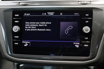 VOLKSWAGEN TIGUAN 2.0 TDI R-LINE DSG 5 DOOR