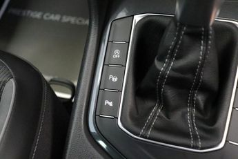 VOLKSWAGEN TIGUAN 2.0 TDI R-LINE DSG 5 DOOR