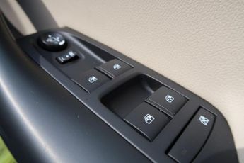 VAUXHALL ASTRA 1.4i Turbo Elite Nav Sports Tourer 5dr Petrol Auto Euro 6 (s/s)