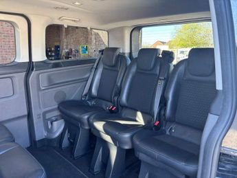 FORD TOURNEO CUSTOM READ ALL INFO  Sport Minibus Double Cab 5dr Diesel Auto L1 Euro 