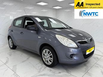Hyundai I20 1.2 Classic Hatchback 5dr Petrol Manual Euro 4 (77 bhp) 1 FORMER