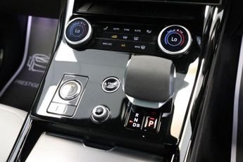 LAND ROVER RANGE ROVER SPORT P400 3.0 MHEV DYNAMIC SE