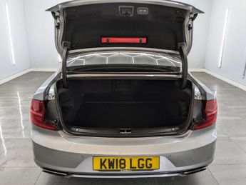 VOLVO S90 2.0 D5 PowerPulse R-Design Pro Saloon 4dr Diesel Auto AWD Euro 6