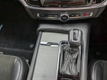VOLVO S90 2.0 D5 PowerPulse R-Design Pro Saloon 4dr Diesel Auto AWD Euro 6