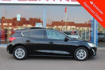 FORD FOCUS 1.0T EcoBoost Titanium Hatchback 5dr Petrol Manual Euro 6 (s/s) 