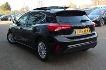 FORD FOCUS 1.0T EcoBoost Titanium Hatchback 5dr Petrol Manual Euro 6 (s/s) 