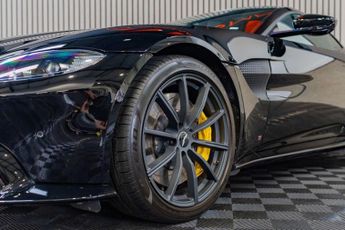 ASTON MARTIN VANTAGE 4.0 V8 Coupe 2dr Petrol Auto Euro 6 (510 ps)