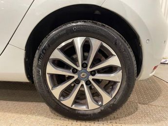 RENAULT ZOE R135 52kWh GT Line Hatchback 5dr Electric Auto (i, Rapid Charge)