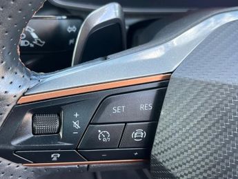 CUPRA FORMENTOR 1.4 eHybrid 12.8kWh V1 SUV 5dr Petrol Plug-in Hybrid DSG Euro 6 