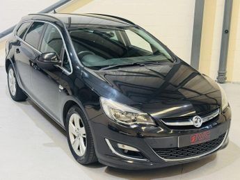 Vauxhall Astra 2.0 CDTi SRi Sports Tourer 5dr Diesel Manual Euro 5 (s/s) (165 p