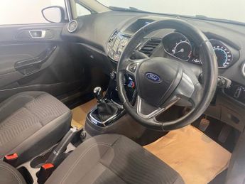 FORD FIESTA 1.0T EcoBoost Zetec Hatchback 3dr Petrol Manual Euro 6 (s/s) (10