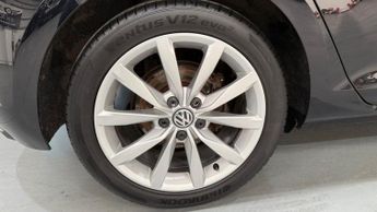 VOLKSWAGEN GOLF 2.0 TDI BlueMotion Tech GT Hatchback 5dr Diesel DSG Euro 6 (s/s)