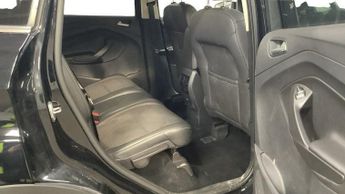 FORD KUGA 1.5 TDCi Titanium SUV 5dr Diesel Powershift Euro 6 (s/s) (120 ps